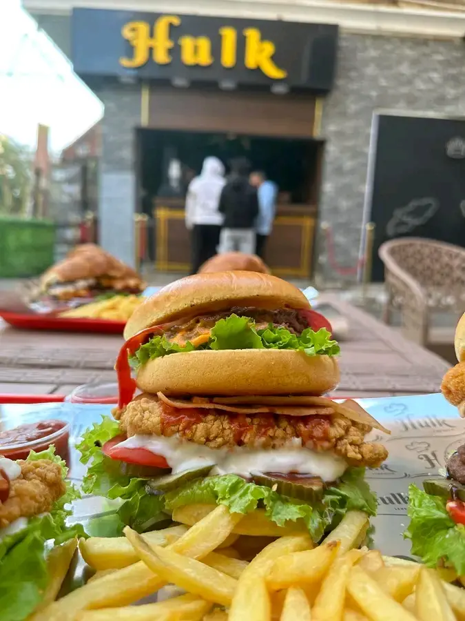 Hulk Sandwich	-	CHESS CHICKEN GOLDEN MUSHROOM (singie) 