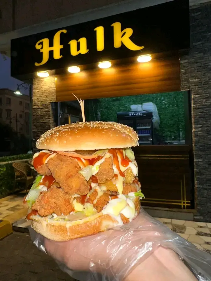 Hulk Sandwich	-	CHESS CHICKEN CHESSY STEAK (singie)
